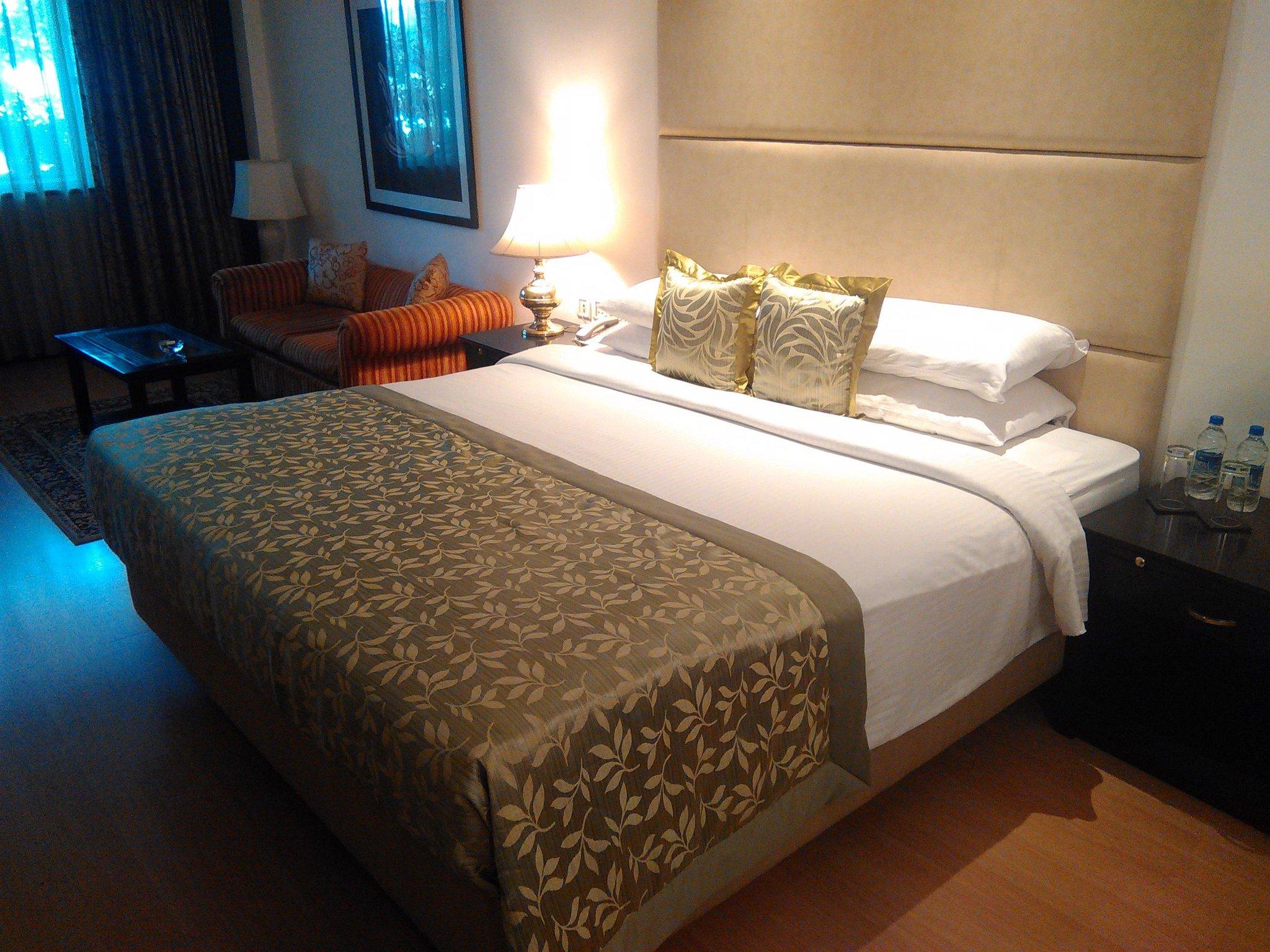 ทัชบันจารา Hotel ไฮเดอราบัด ภายนอก รูปภาพ A room at the Taj Bengal
