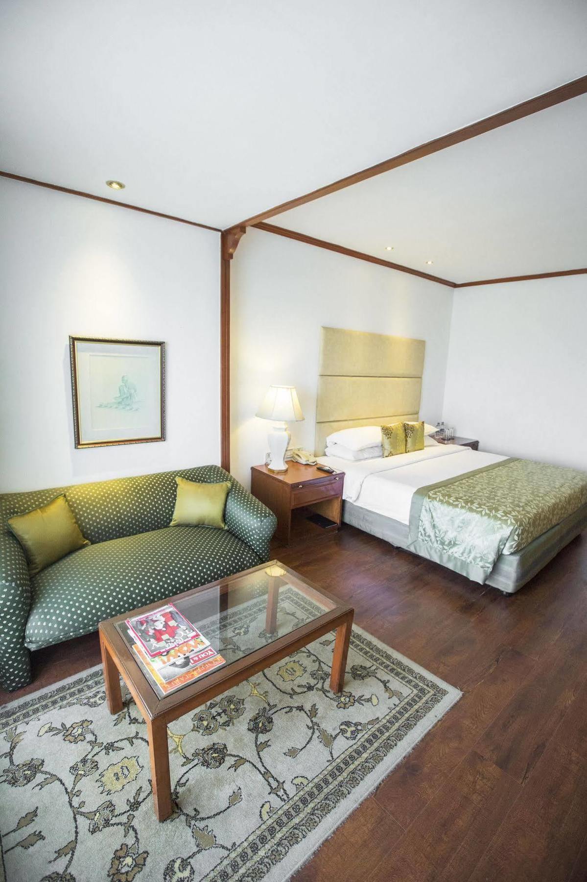 ทัชบันจารา Hotel ไฮเดอราบัด ภายนอก รูปภาพ A room at the Taj Bengal